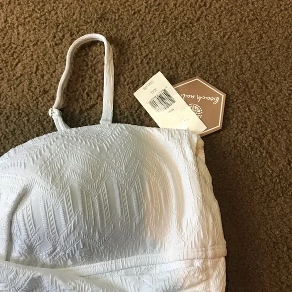 Woman’s new white bathing suit size XXL - Picture 3 of 4